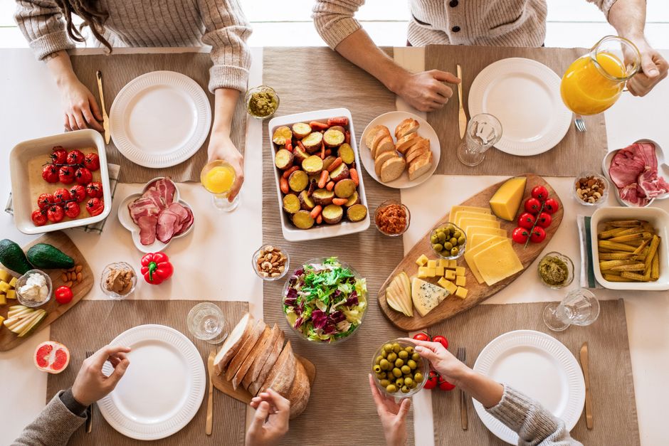 Brunch maison : recettes salées et sucrées à poser sur table