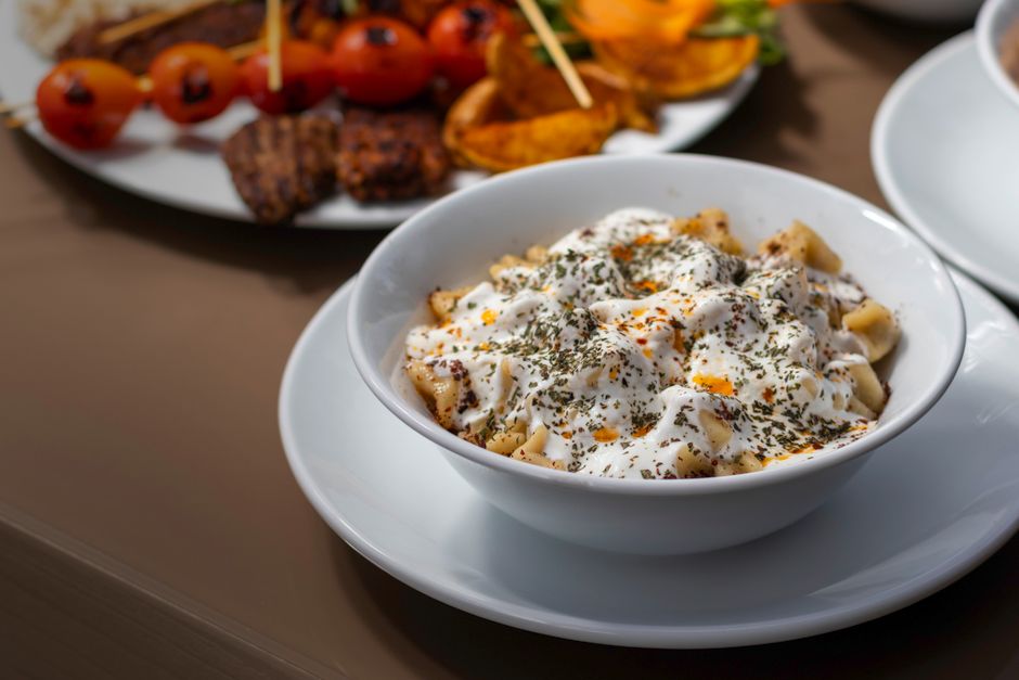 Sauce yaourt-citron : parfaite avec crudités et grillades